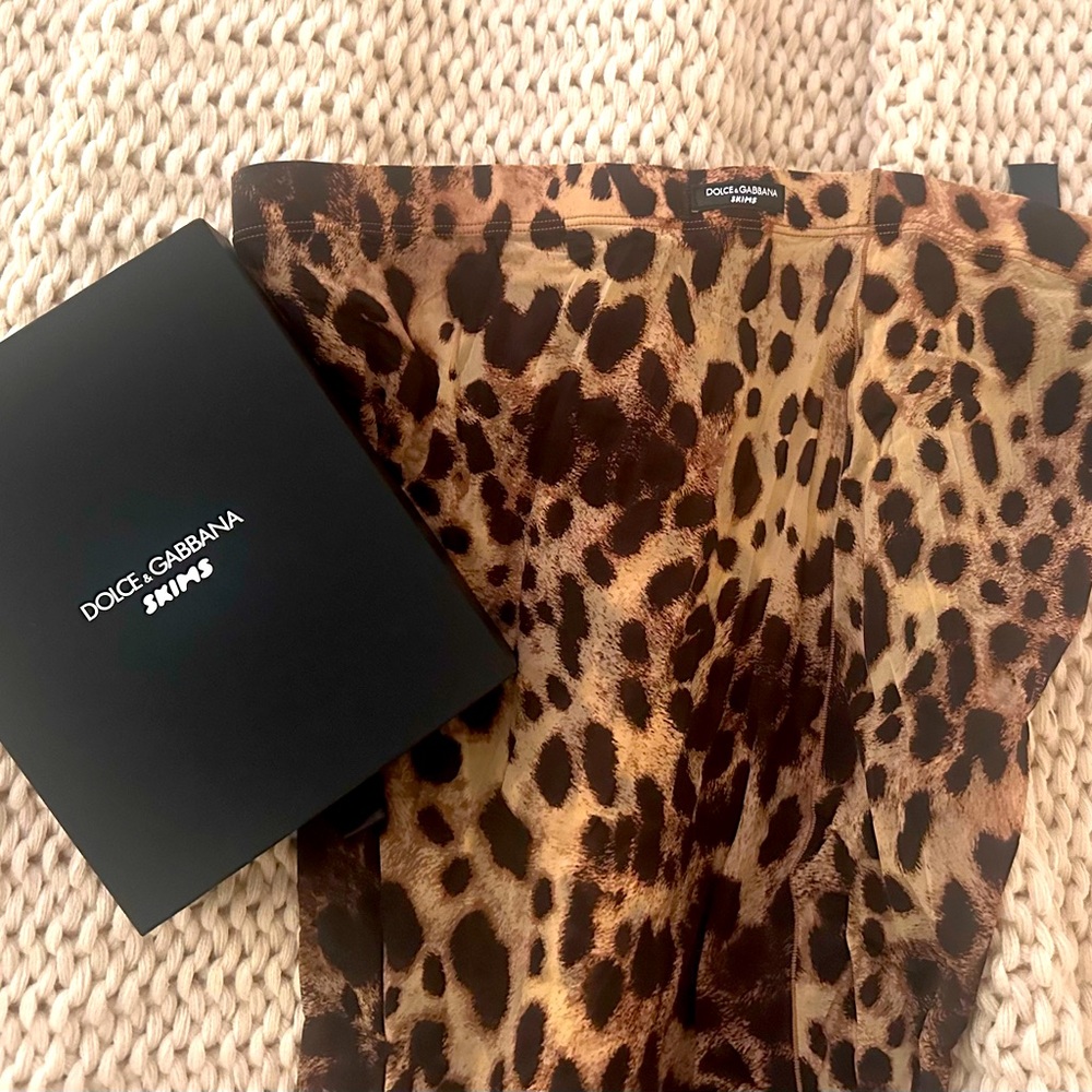 Brand New with Box Classic D&G Leopard Print.